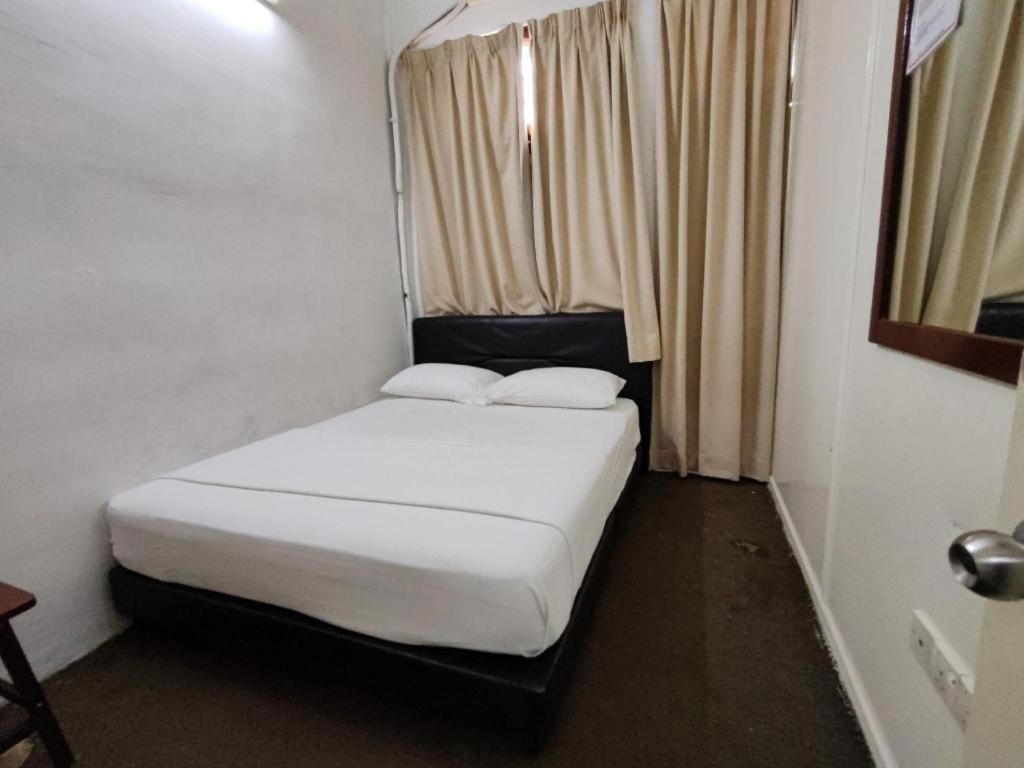 Old Penang - Trang Road Hotel