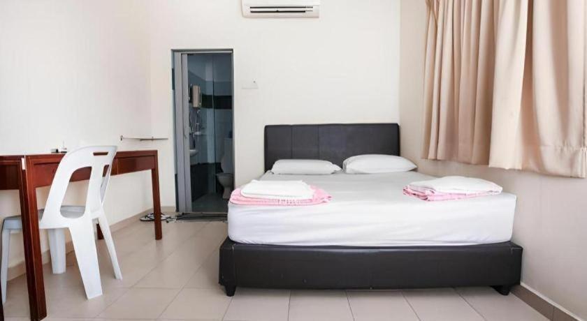 Old Penang - Trang Road Hotel
